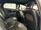 2016-volvo-v40-20-t2-r-design-small-3