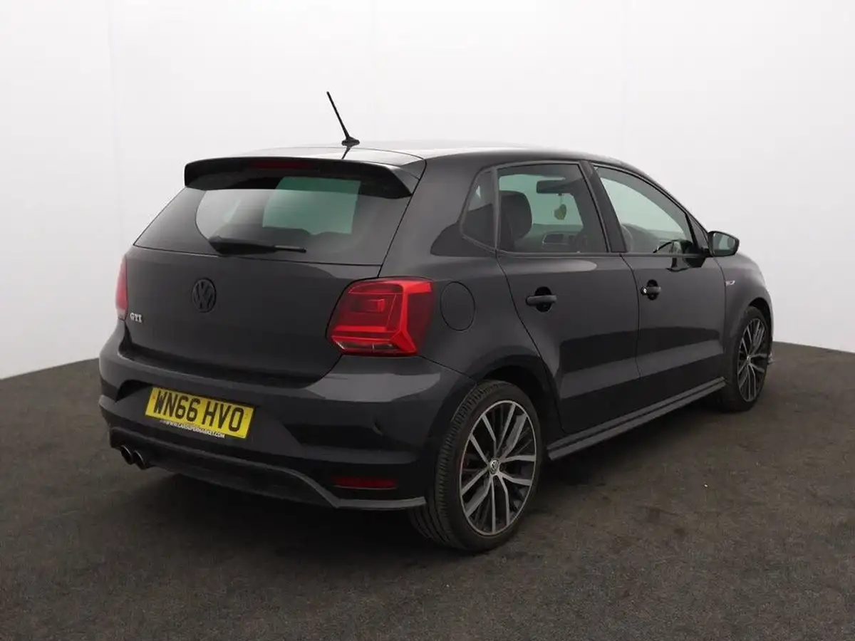 2016-volkswagen-polo-18-tsi-gti-5d-big-9