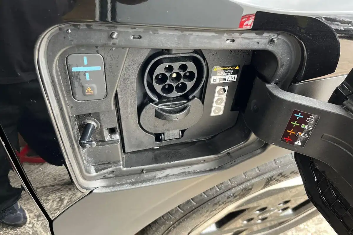2025-kia-ev3-e-air-814kwh-big-32