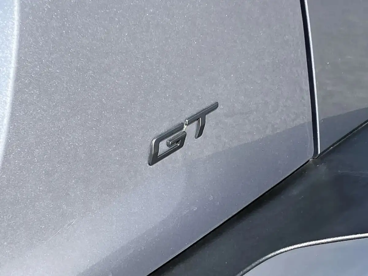 2023-peugeot-2008-suv-big-61