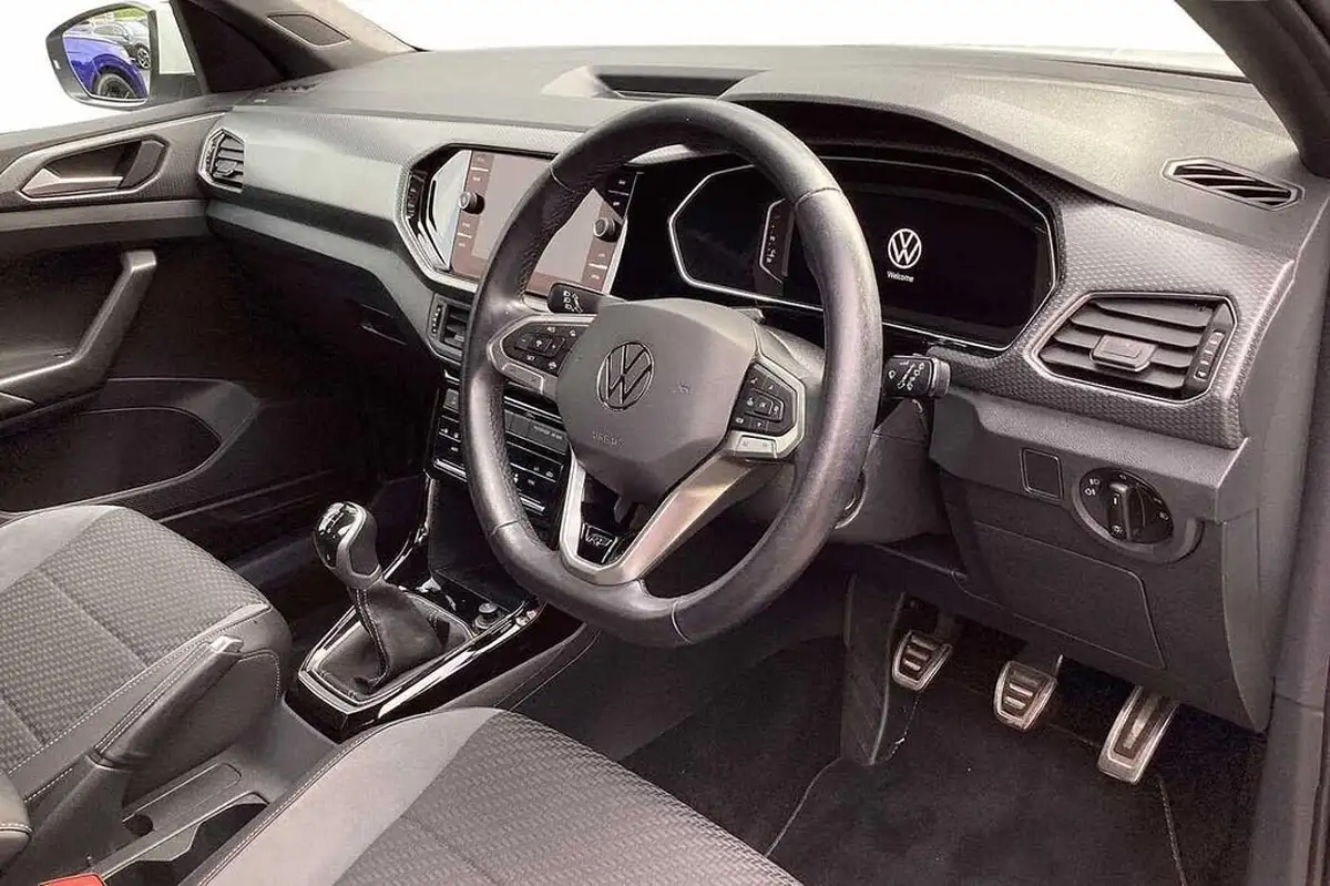 2022-volkswagen-t-cross-10-tsi-r-line-big-5