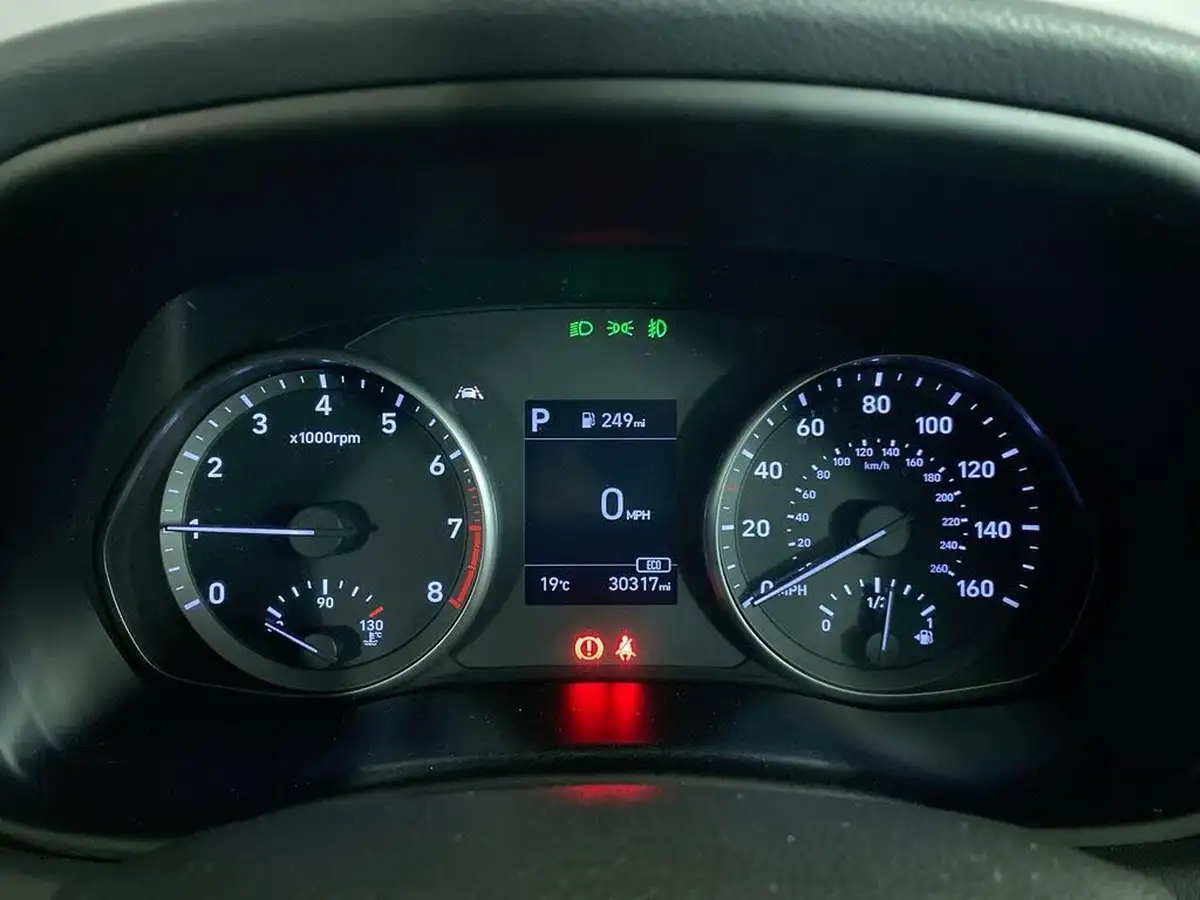 2023-hyundai-i30-10-t-gdi-se-connect-hatchback-dct-big-35