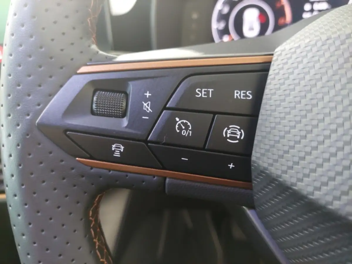 2024-mg-mg3-15-vti-tech-exclusive-nav-big-17