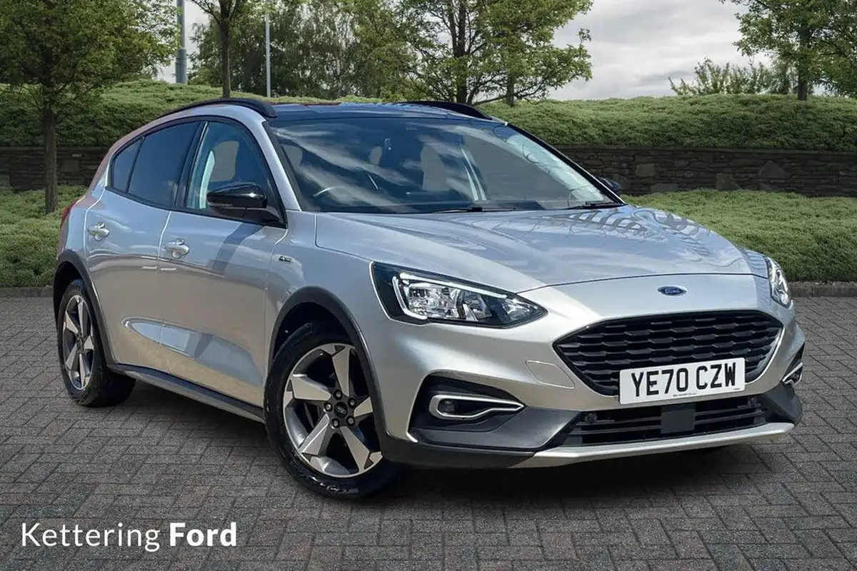 2020-ford-focus-15-active-hatchback-auto-big-0