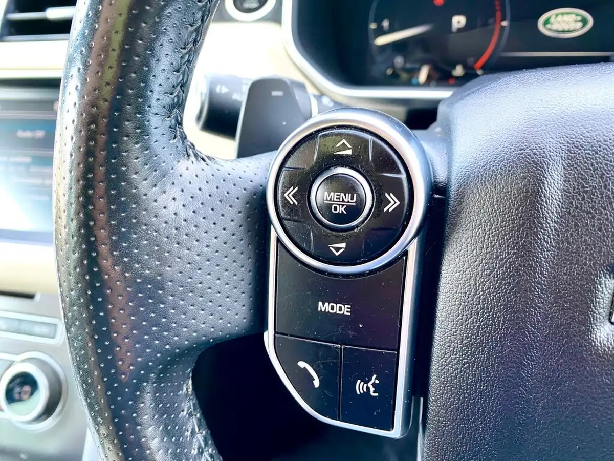 2014-land-rover-range-rover-sport-30-sd-v6-hse-dynamic-big-35