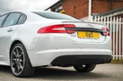 2015-jaguar-xf-22td-r-sport-black-saloon-4d-small-4