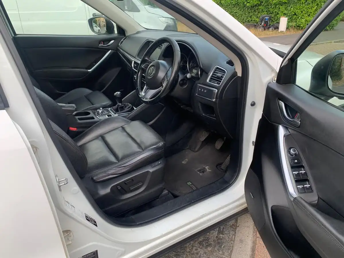 2015-mazda-cx-5-22td-sport-nav-150ps-2wd-big-3