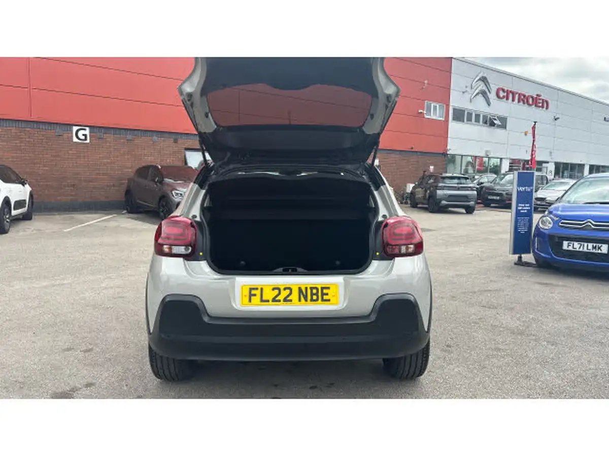 2022-citroen-c3-12-puretech-saint-james-83ps-big-3
