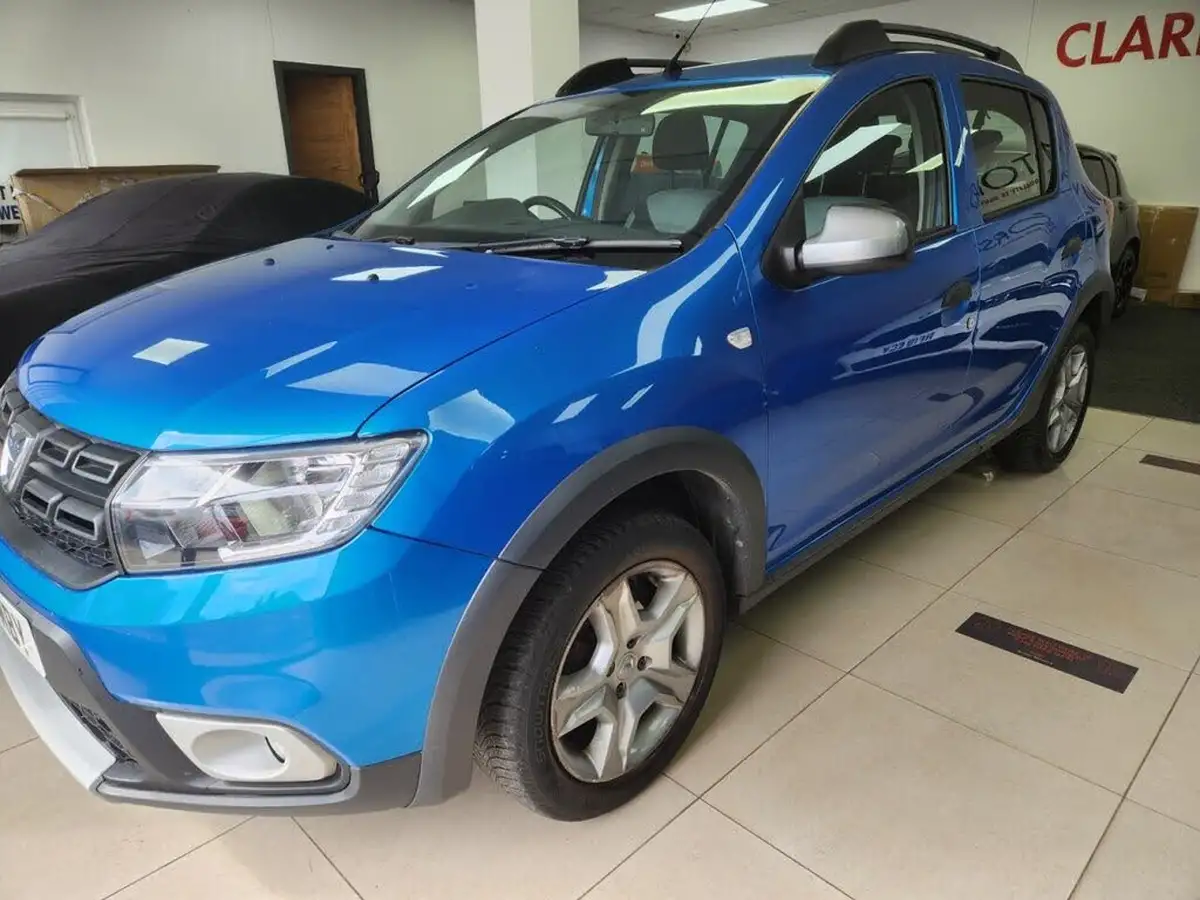 2017-dacia-sandero-stepway-15dci-laureate-big-21