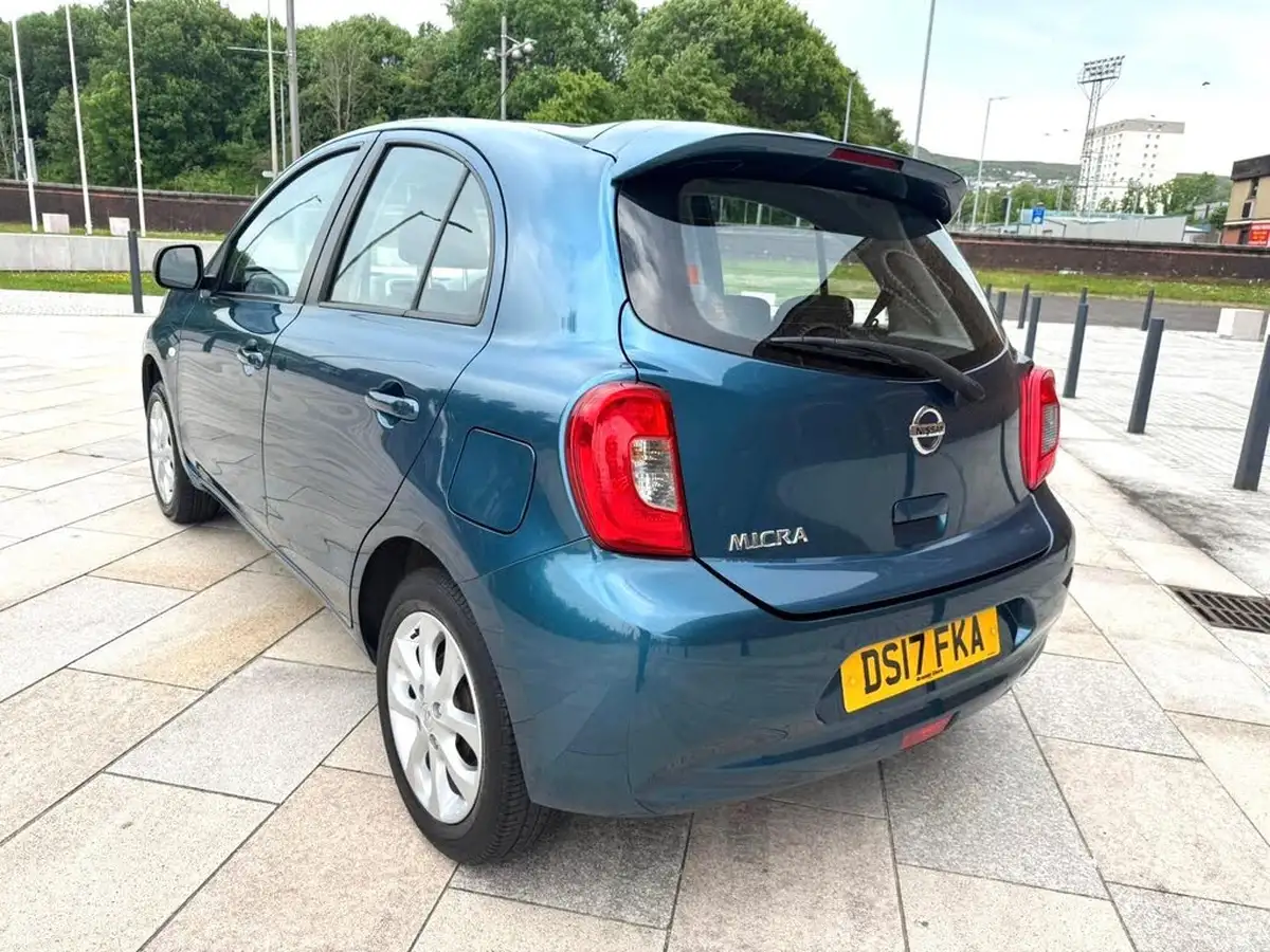 2017-nissan-micra-12-acenta-big-11