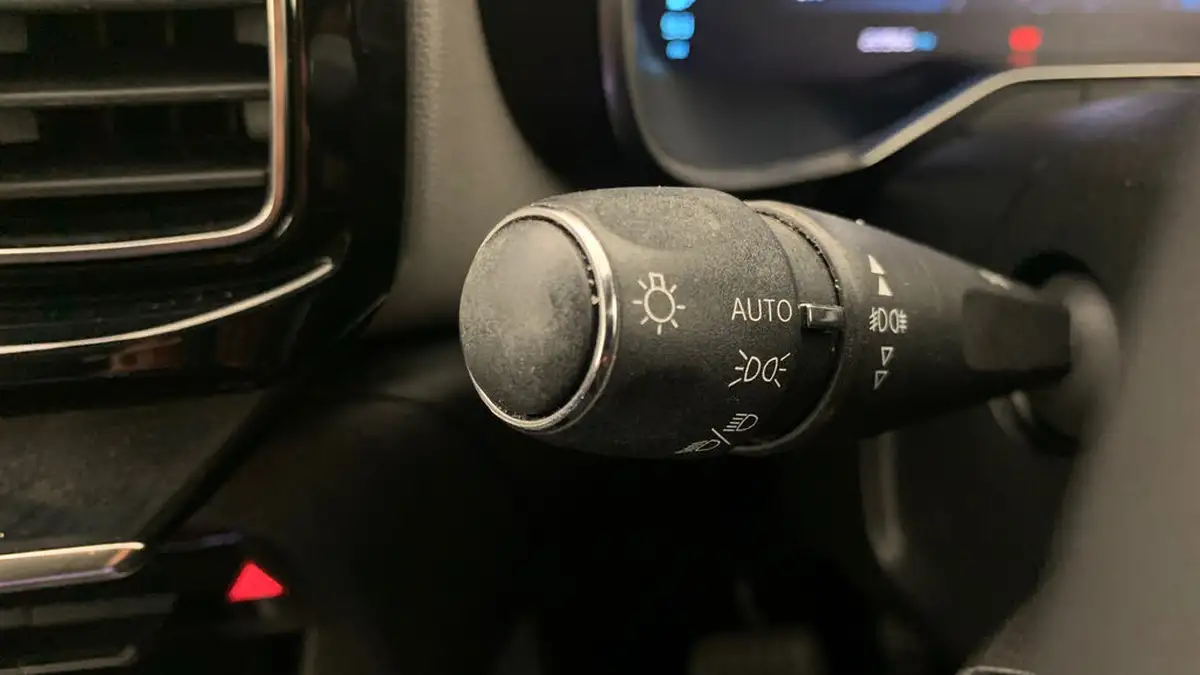 2022-citroen-c5-aircross-16-puretech-shine-big-34