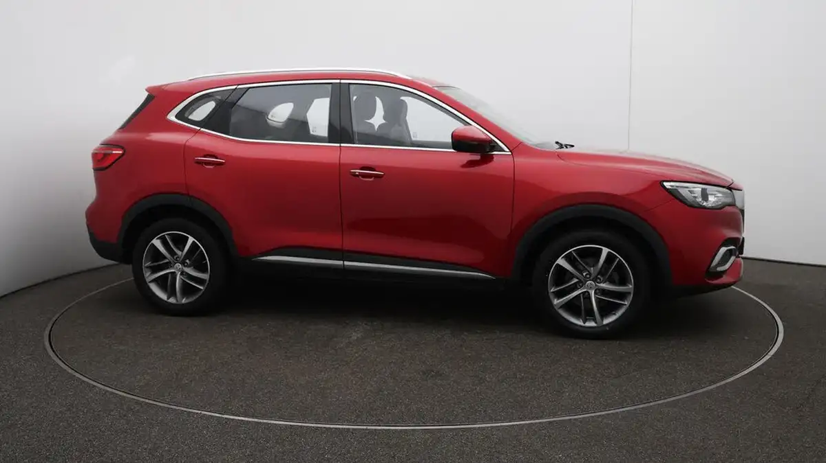 2022-mg-hs-15t-gdi-excite-162ps-dct-big-46