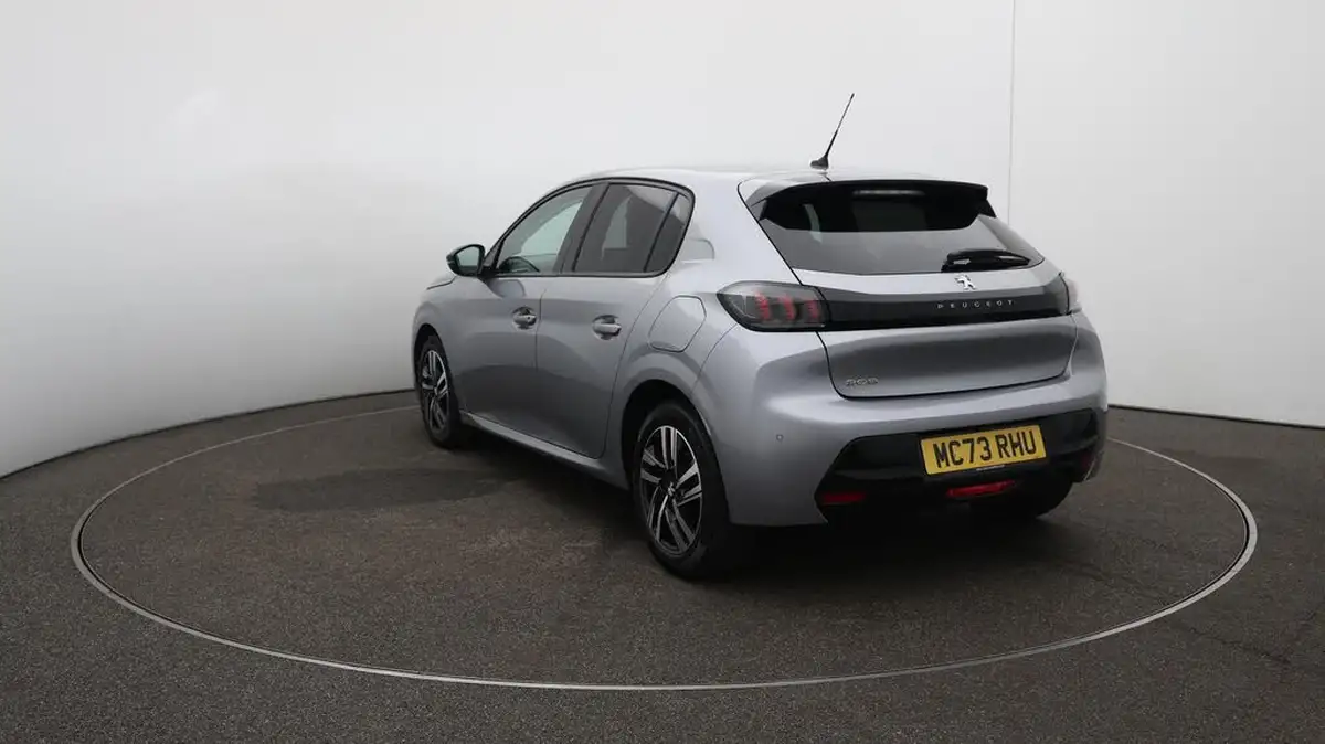 2023-peugeot-208-12-puretech-allure-premium-100ps-big-60