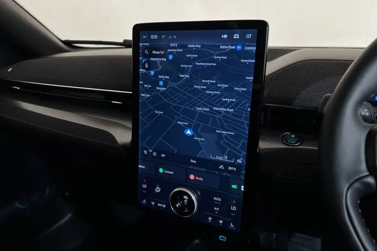 2023-ford-mustang-mach-e-e-gt-91-kwh-big-16