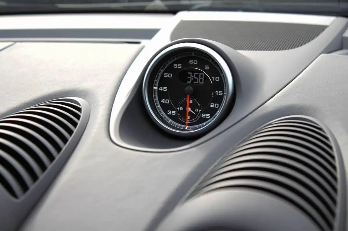 2025-porsche-cayman-718-20-cayman-style-edition-pdk-big-30