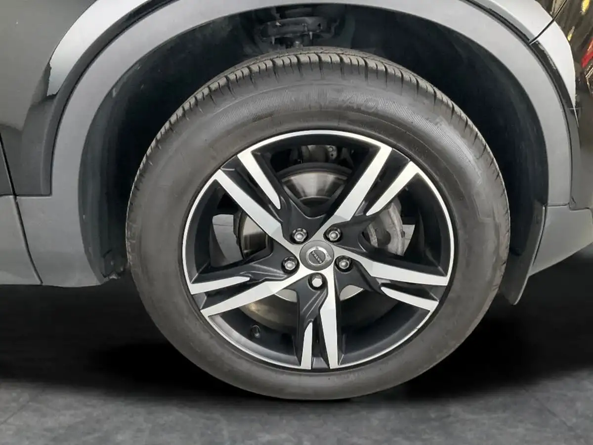 2022-volvo-xc40-15-t3-r-design-auto-big-31