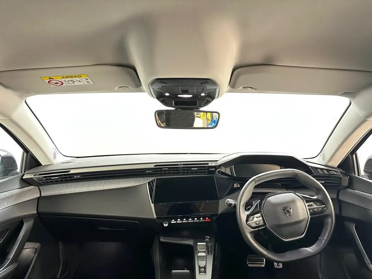2023-peugeot-308-sw-12-puretech-allure-premium-130ps-big-10