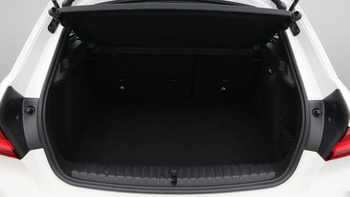 2022-bmw-1-series-15-118i-m-sport-lcp-big-17