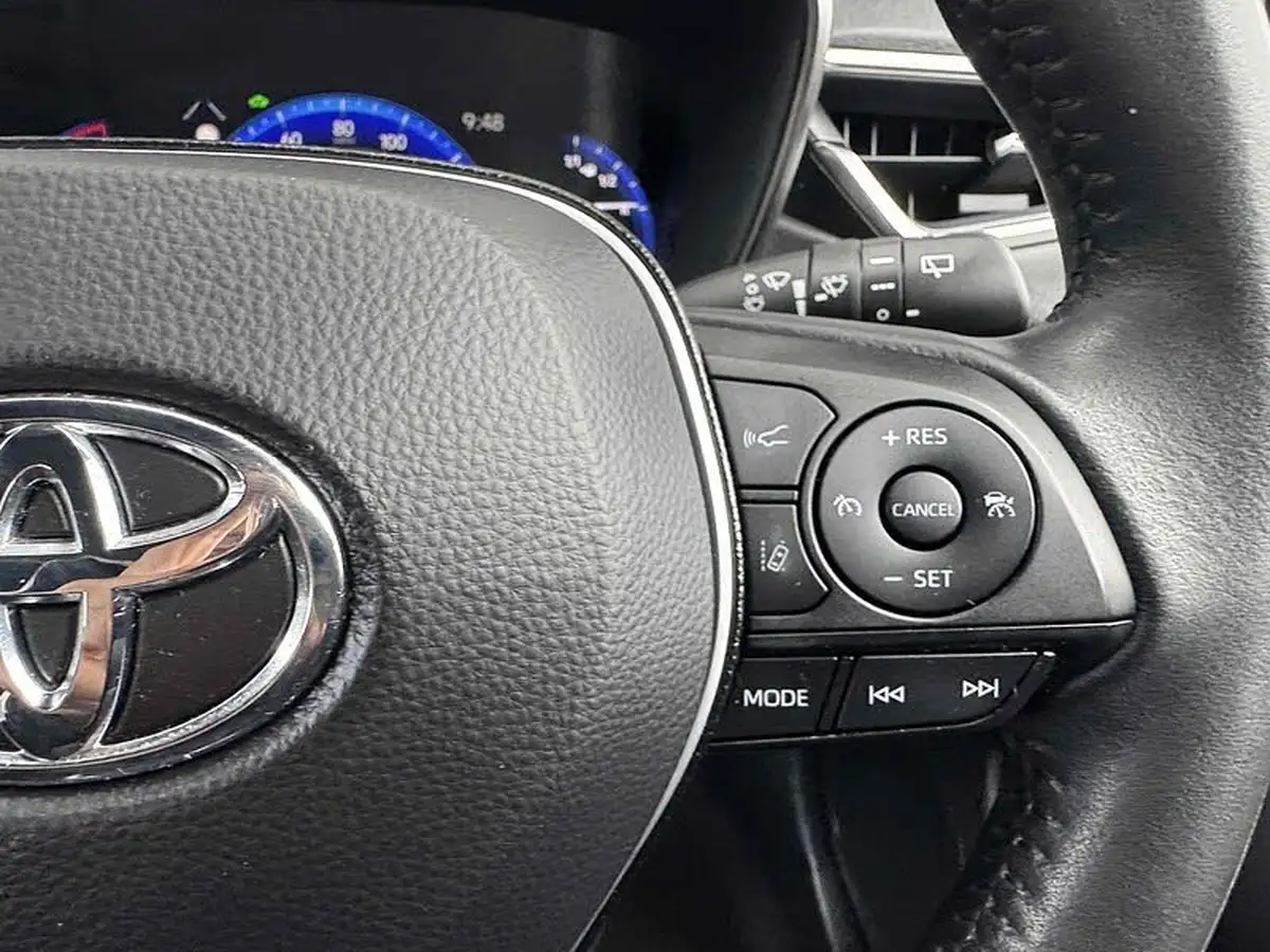 2021-toyota-corolla-18-vvt-i-icon-tech-spare-wheel-touring-sports-5d-big-30