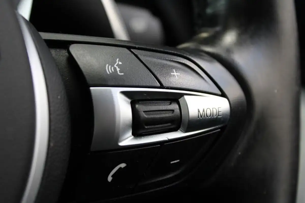 2015-bmw-1-series-20td-120d-m-sport-190bhp-3d-auto-big-33