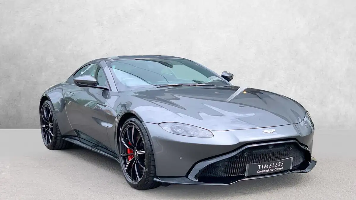 2019-aston-martin-vantage-40-v8-vantage-big-0