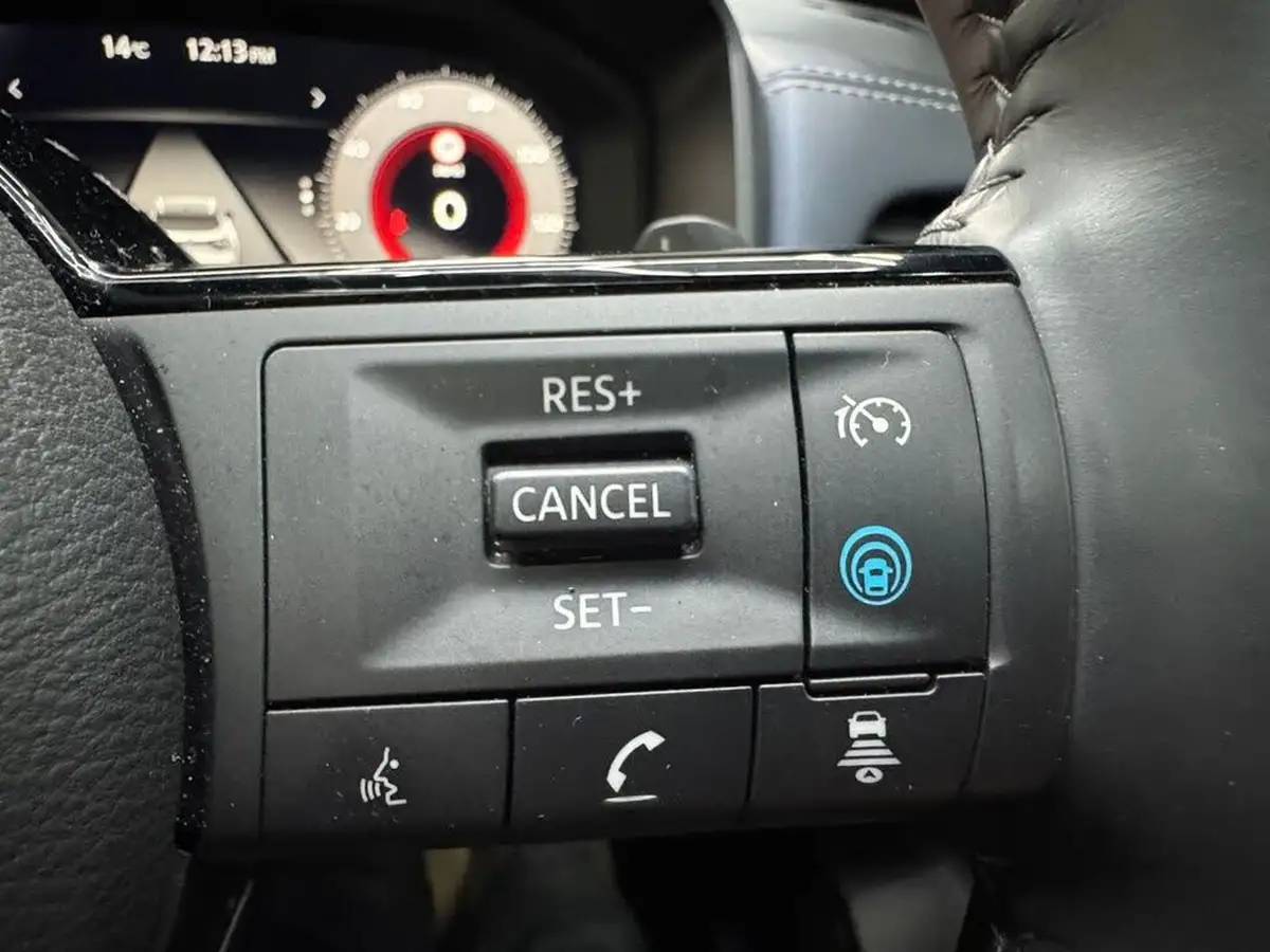 2022-nissan-qashqai-13-dig-t-tekna-158ps-xtronic-big-32