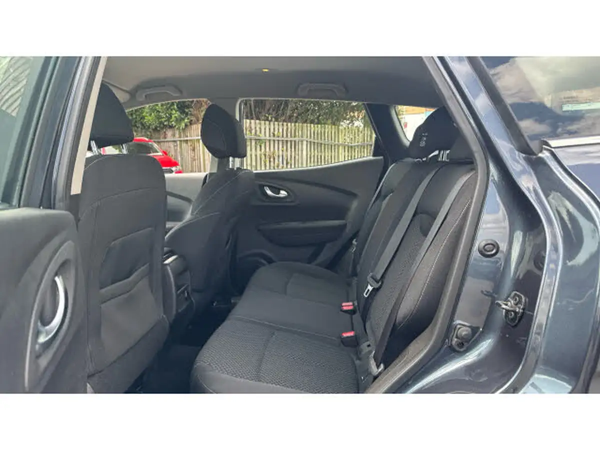 2019-renault-kadjar-13-tce-play-big-15