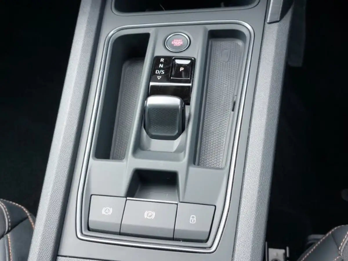 2023-cupra-formentor-14-e-hybrid-v1-big-15