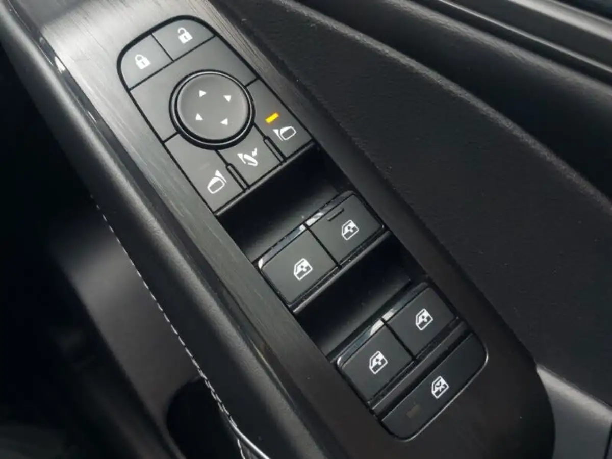 2024-nissan-qashqai-15-n-connecta-big-12