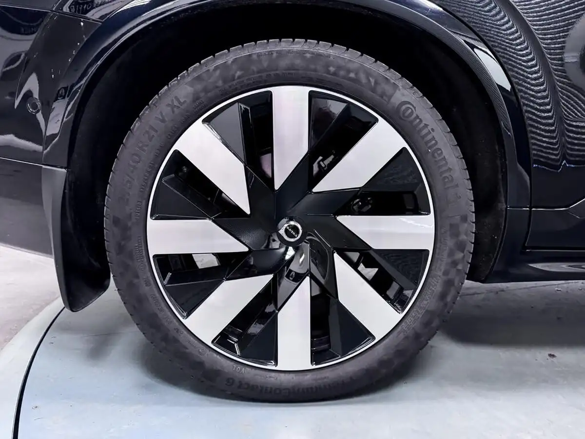 2024-volvo-xc90-20-t8-ultra-dark-big-56