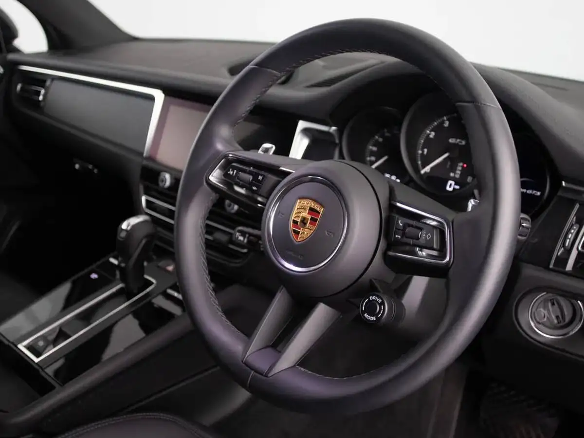 2023-porsche-macan-29-v6-gts-big-8