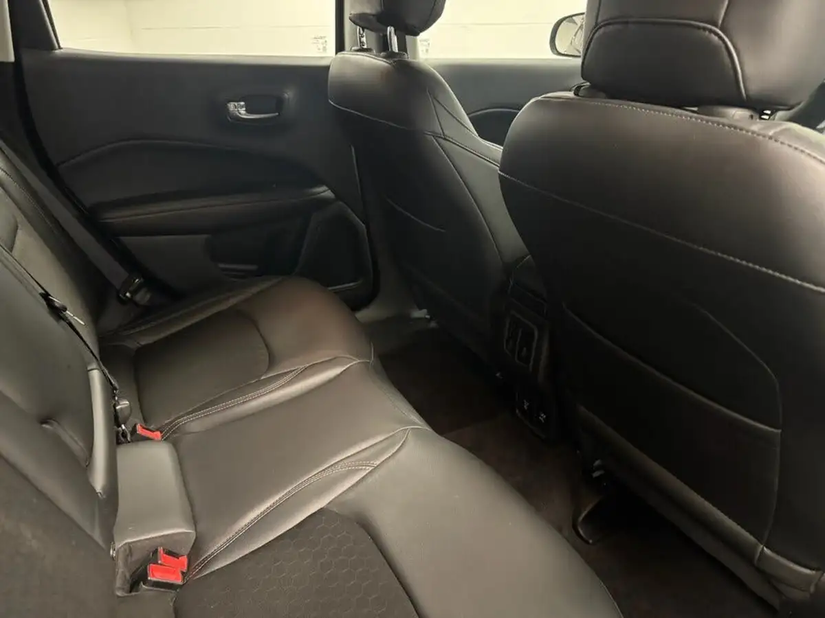 2018-jeep-compass-14-multiair-ii-longitude-big-8
