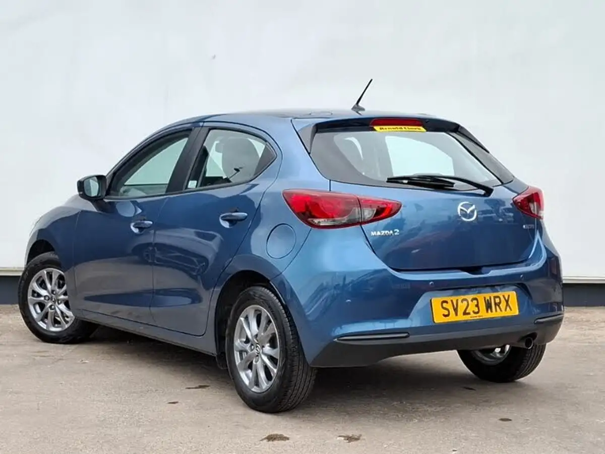 2023-mazda-mazda2-15-skyactiv-g-se-l-big-1