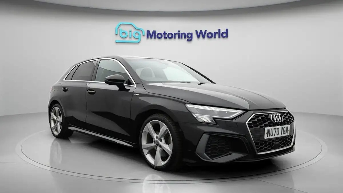 2020-audi-a3-10-30-tfsi-110ps-sportback-5d-s-tronic-big-1