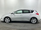2014-toyota-auris-16-excel-hatchback-small-4