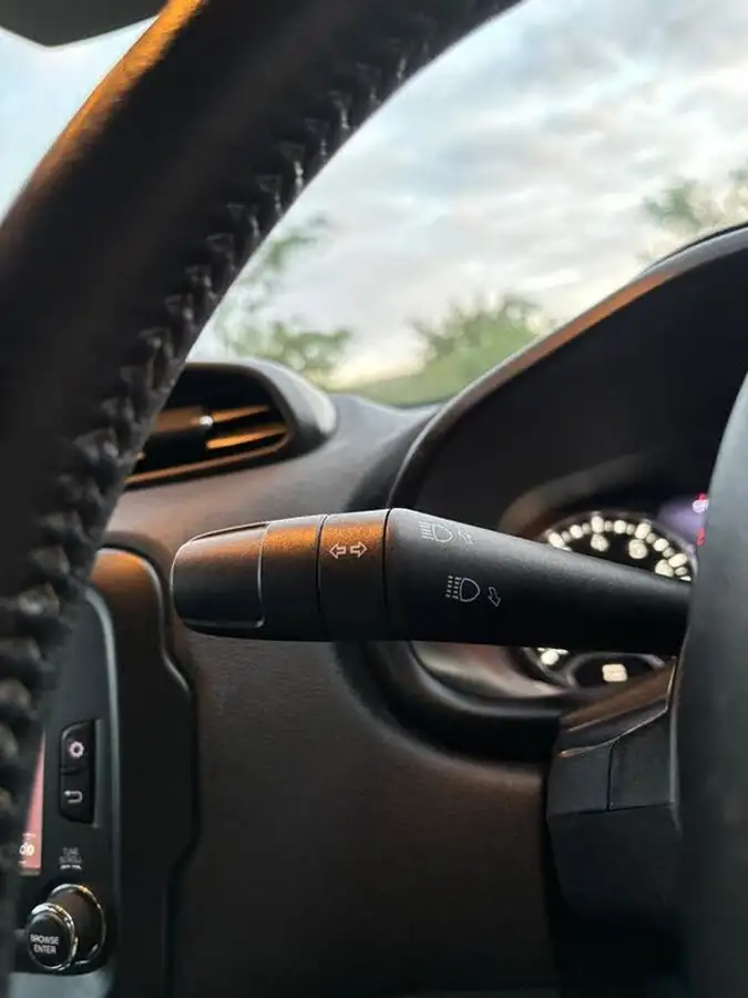 2015-jeep-renegade-14-multiair-ii-limited-138bhp-1368cc-ddct-big-16