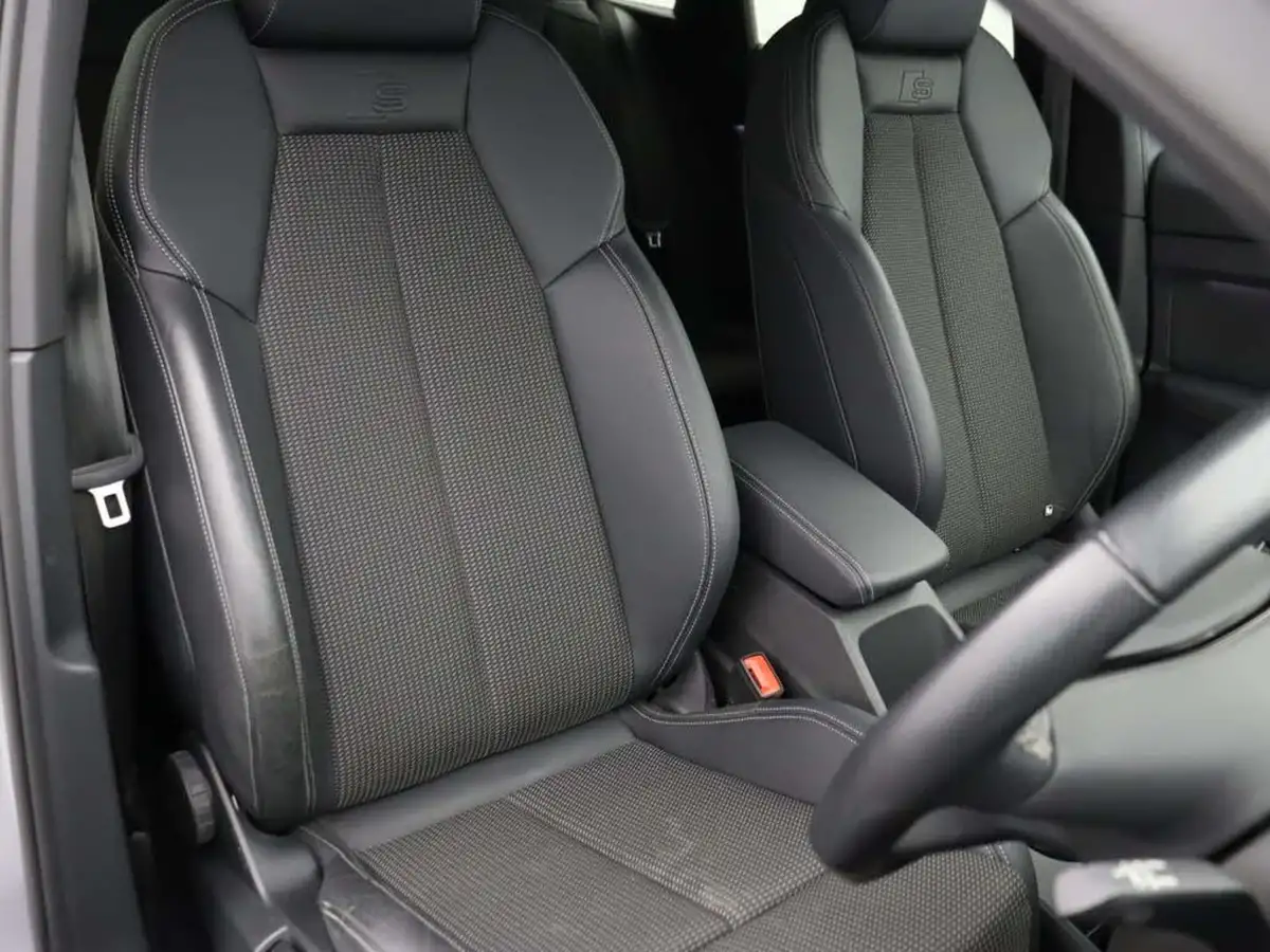 2021-audi-q4-e-tron-40e-s-line-station-wagon-big-8