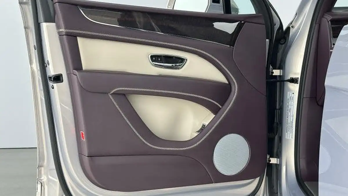 2020-bentley-bentayga-30-hybrid-big-20