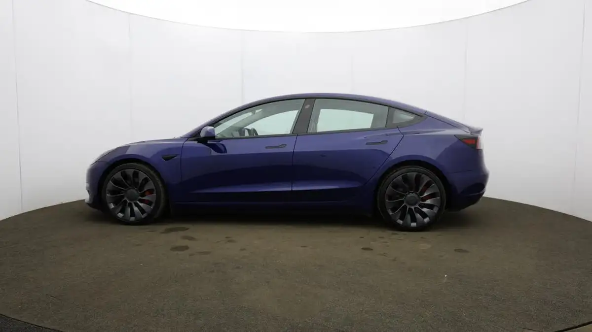 2021-tesla-model-3-e-performance-awd-big-69