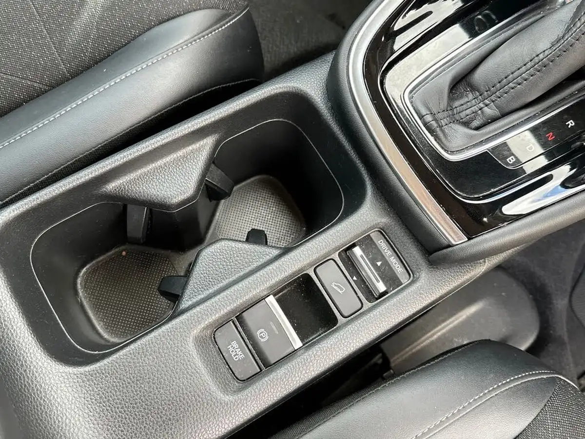 2022-honda-hr-v-15-i-mmd-advance-big-29