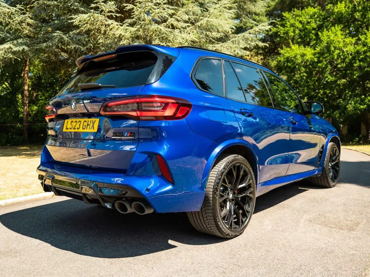 2023-bmw-x5-44-m-competition-big-35