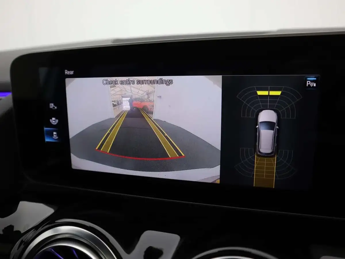 2020-mercedes-benz-b-class-13-b200-amg-line-premium-plus-big-28