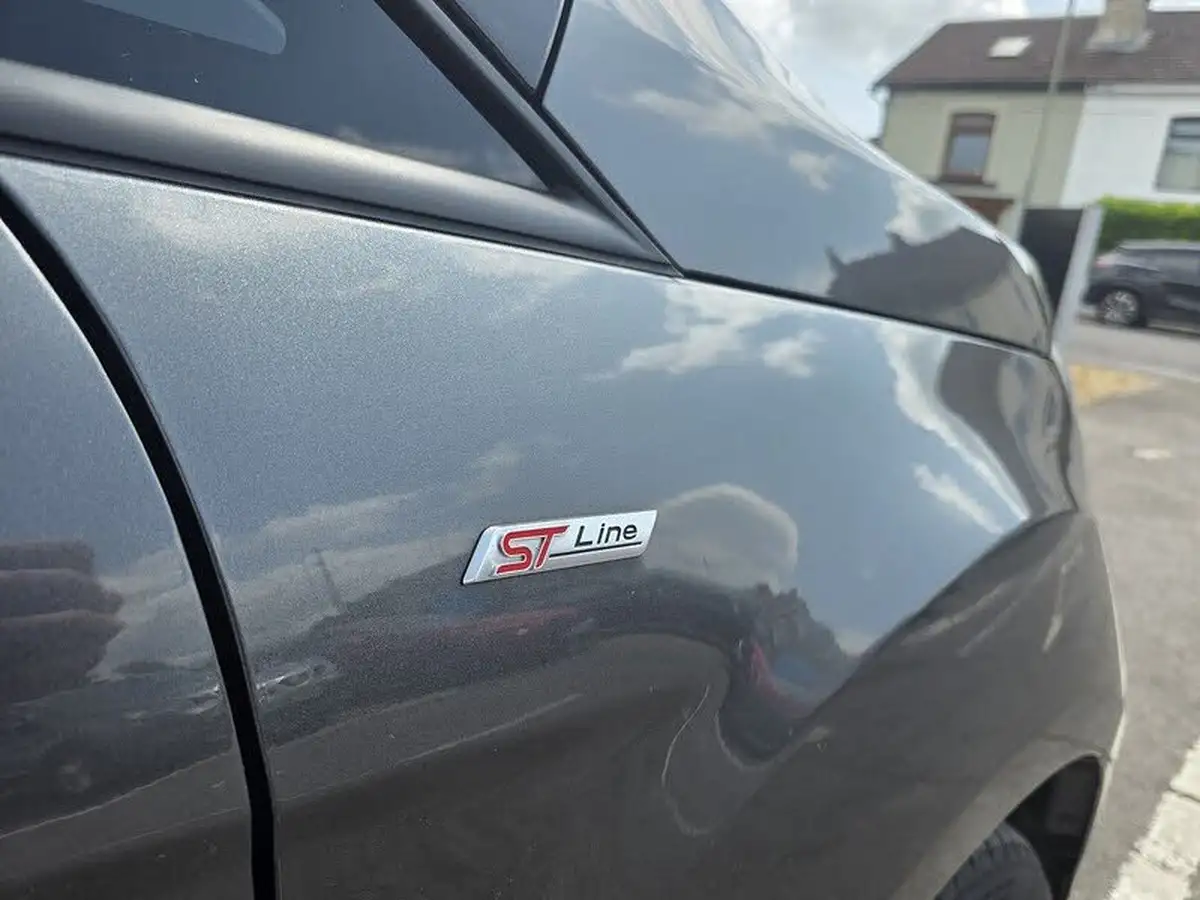 2018-ford-ecosport-10t-st-line-125ps-big-12