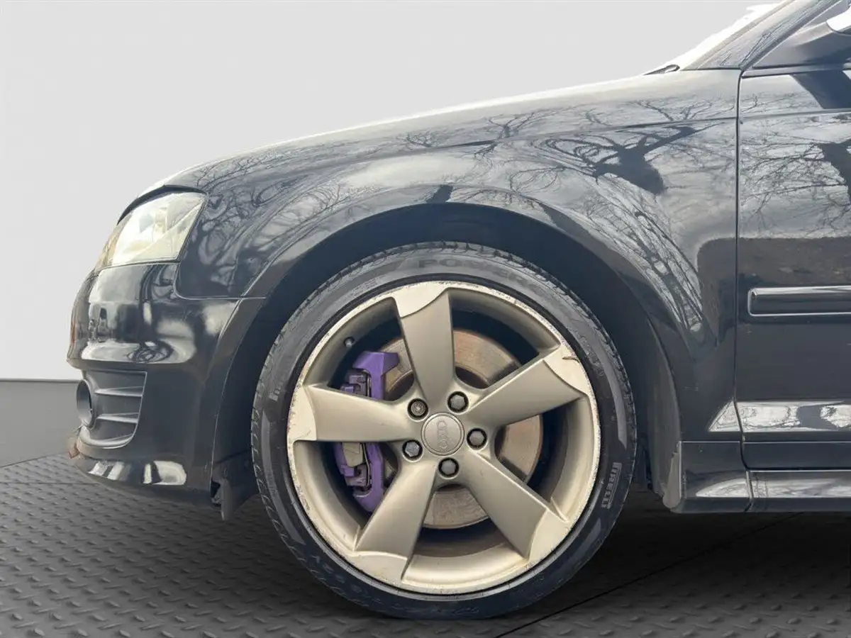 2011-audi-s3-20-black-edition-hatchback-3d-s-tronic-big-16