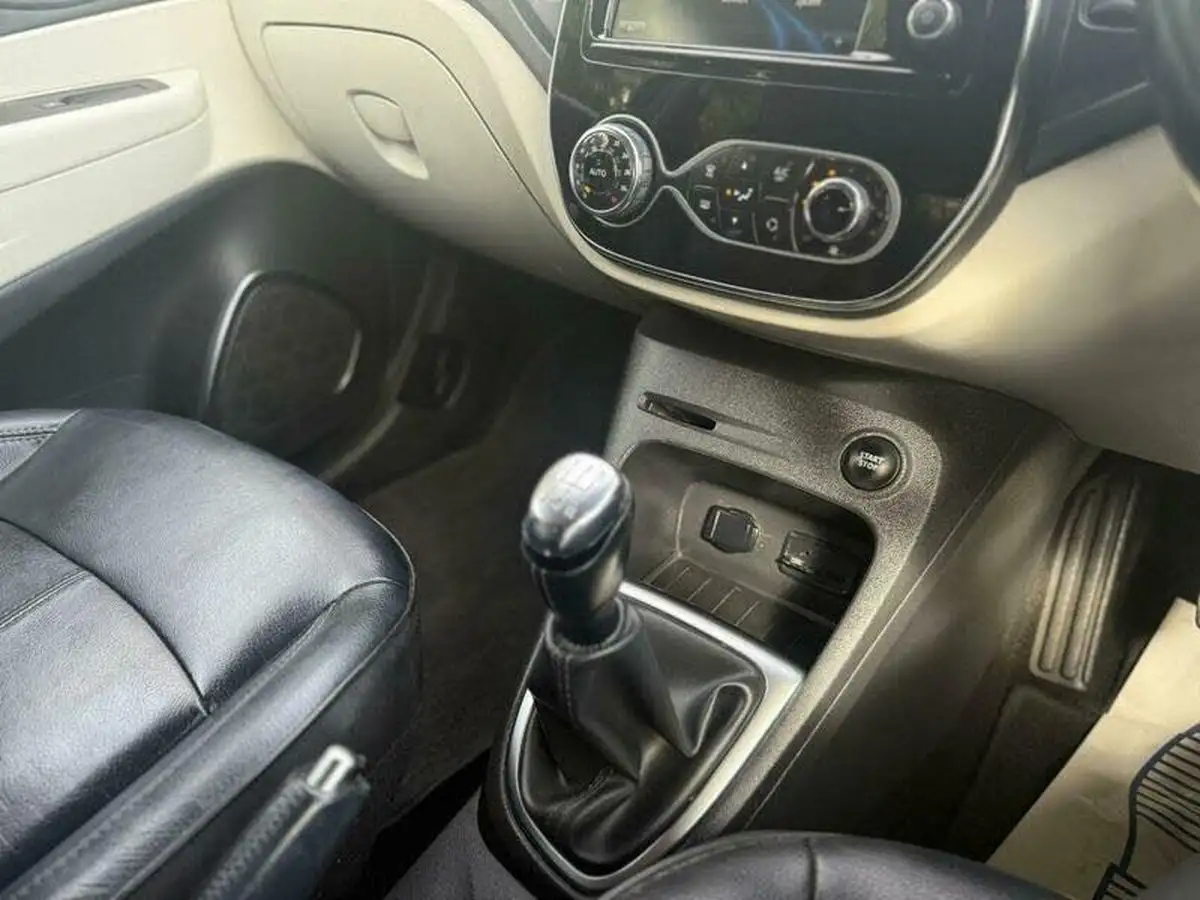 2018-renault-captur-09-tce-gt-line-big-40