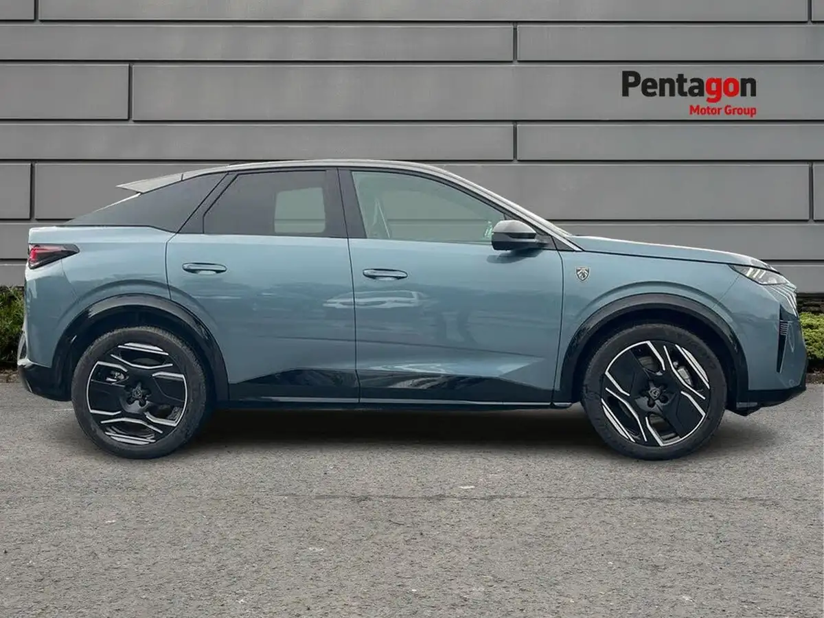 2024-peugeot-3008-suv-e-gt-big-10