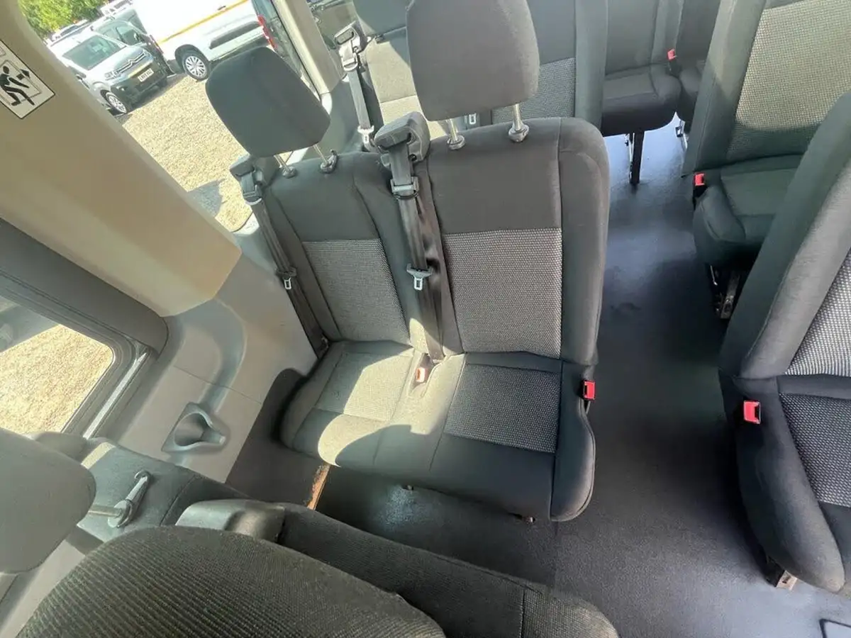 2017-ford-transit-22tdci-410-l3h2-155ps-14-big-18