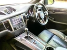 2016-porsche-macan-20-small-17