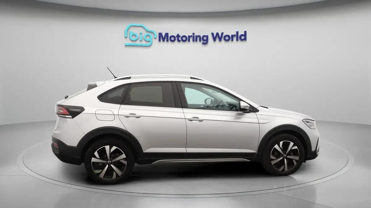 2022-volkswagen-taigo-10-tsi-style-big-8