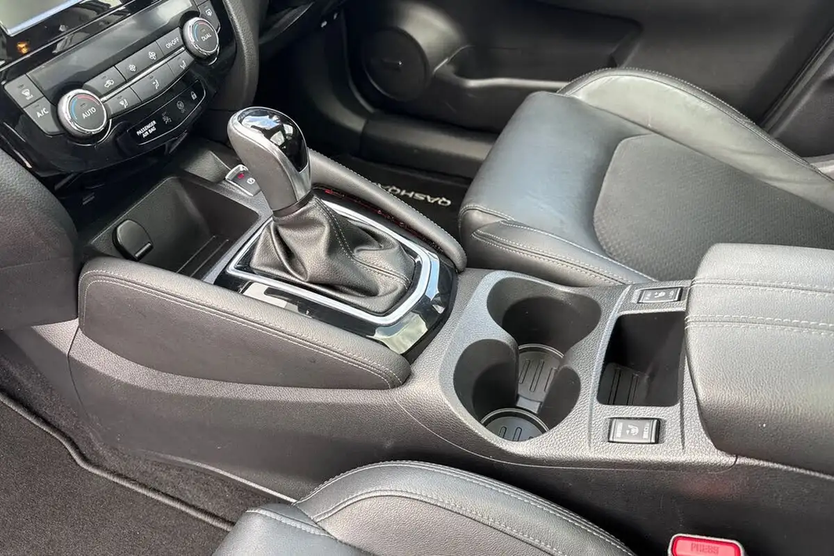 2019-nissan-qashqai-15dci-tekna-19in-alloysglass-roof-pack-dct-big-41